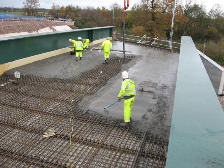 East End of the bridge deck being cast by MRC