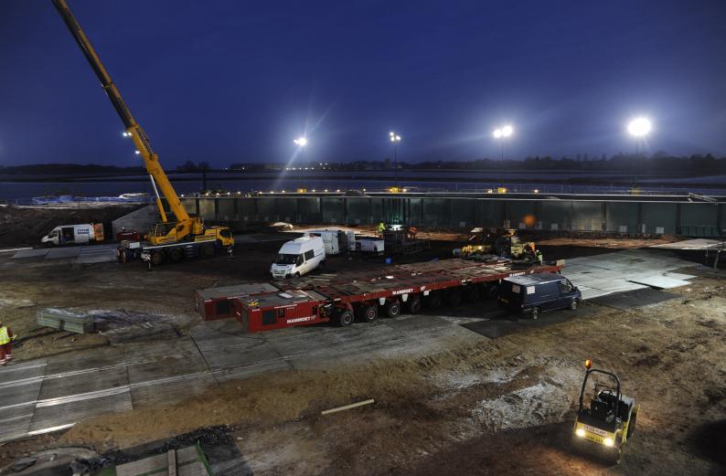 Ainscough lifting out the temporary works (Victor Crane driver)