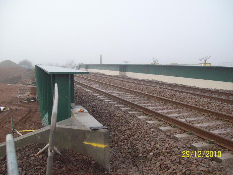 Bridge deck with the tracks open.