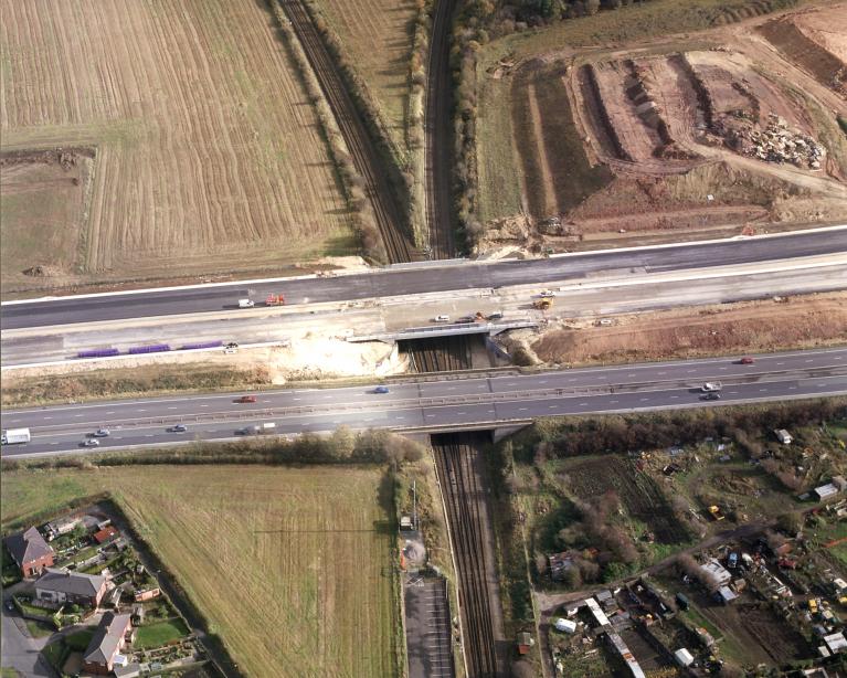 Existing A1 and new bridge at Micklefield