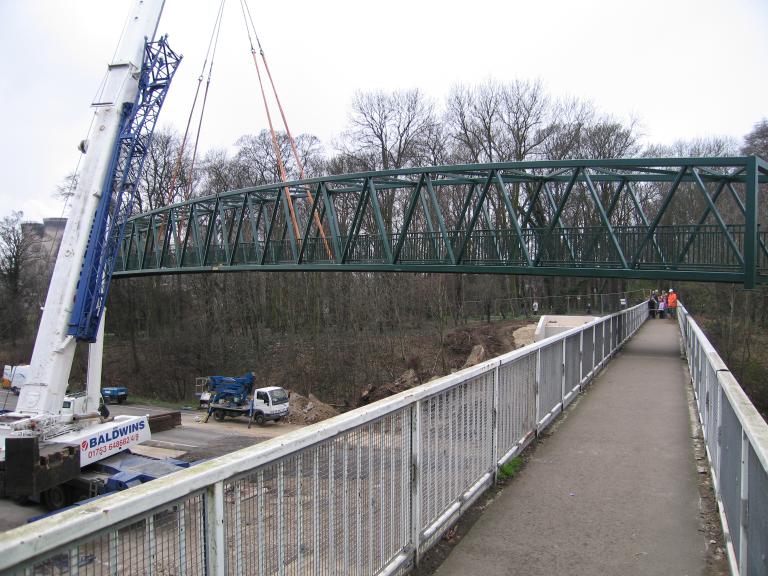 Bridge deck being lifted 