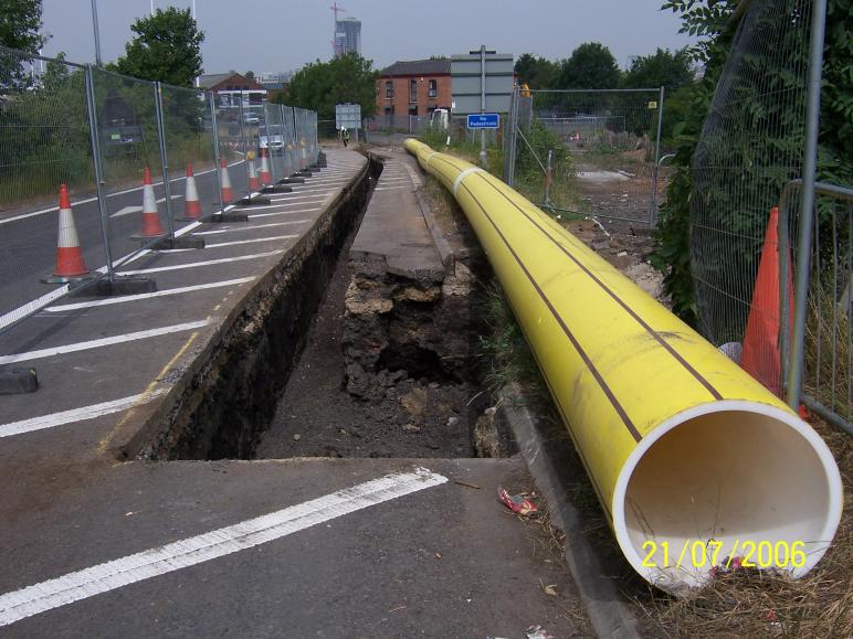 South Abutment lane closure and gas diversion works