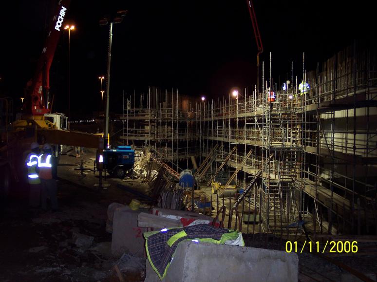 Abutment pour going on to the late evening 