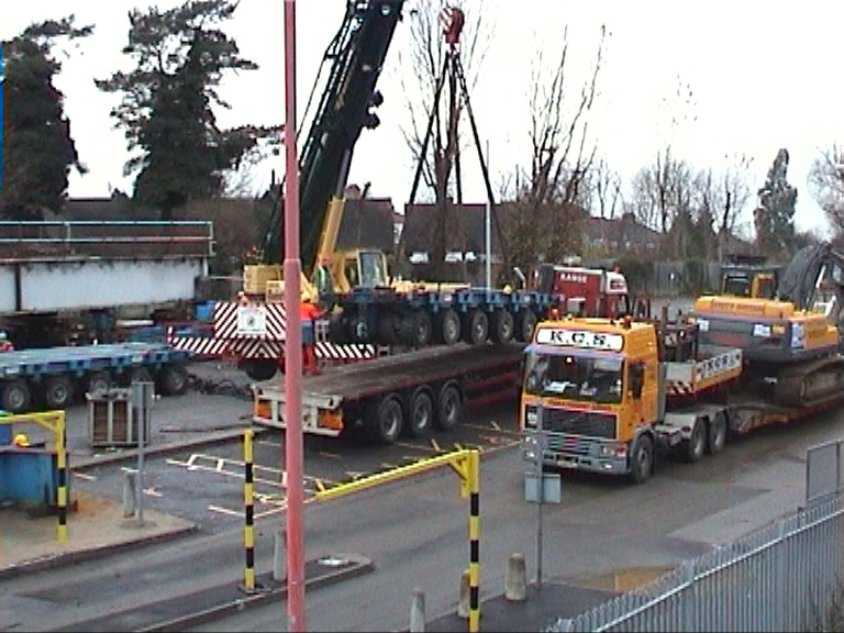 Loading away SPMT units + Demolition kit on site